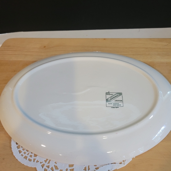 Set of Two Eclectic Ceramic  Serving Platters Steel Gray & Bisque - Picture 9 of 15